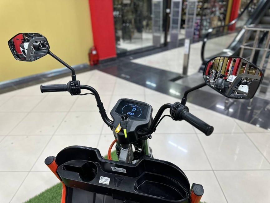 Премиальный электрический грузовой трицикл YADEA ET155H фото 10