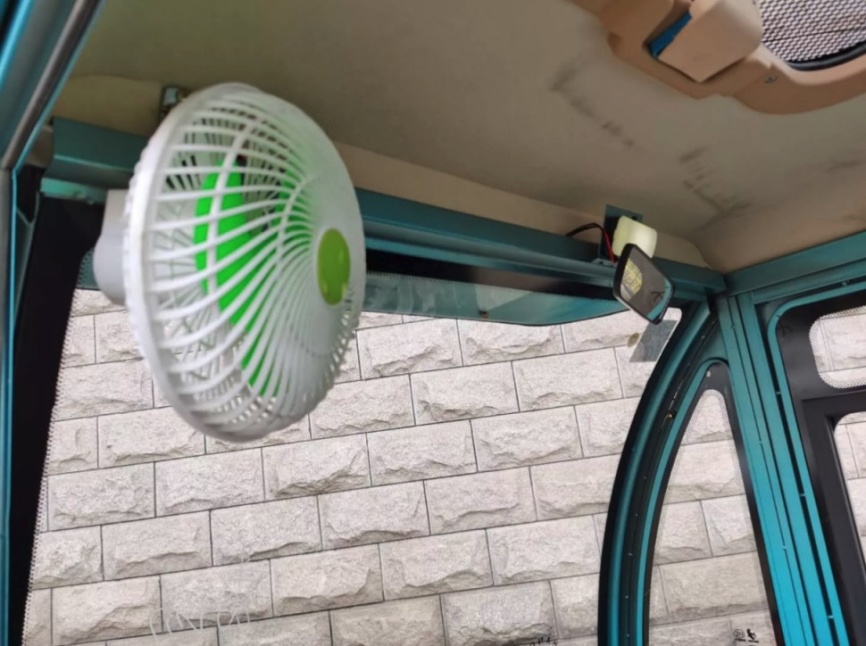 Трицикл грузовой GreenCamel Тендер D1500 (60V 1000W) кабина, понижающая фото 14